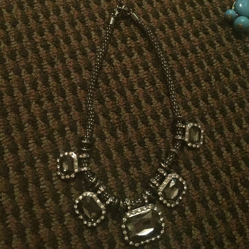 Statement necklace!
