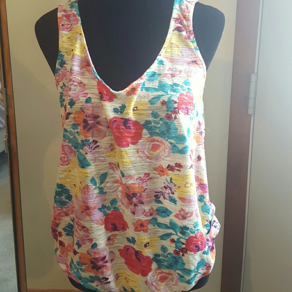 ❌ SOLD ❌ Blouse