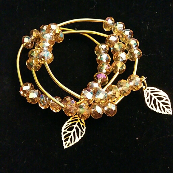handmade Jewelry - Beige crystal pearls wrap around bracelet