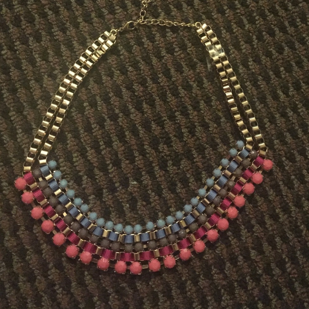 Statement necklace!