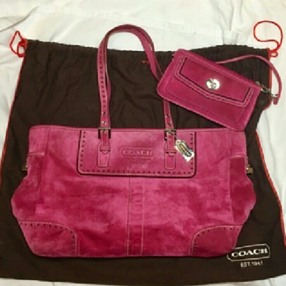 Coach Suede Pink Tote/Wristlet Set