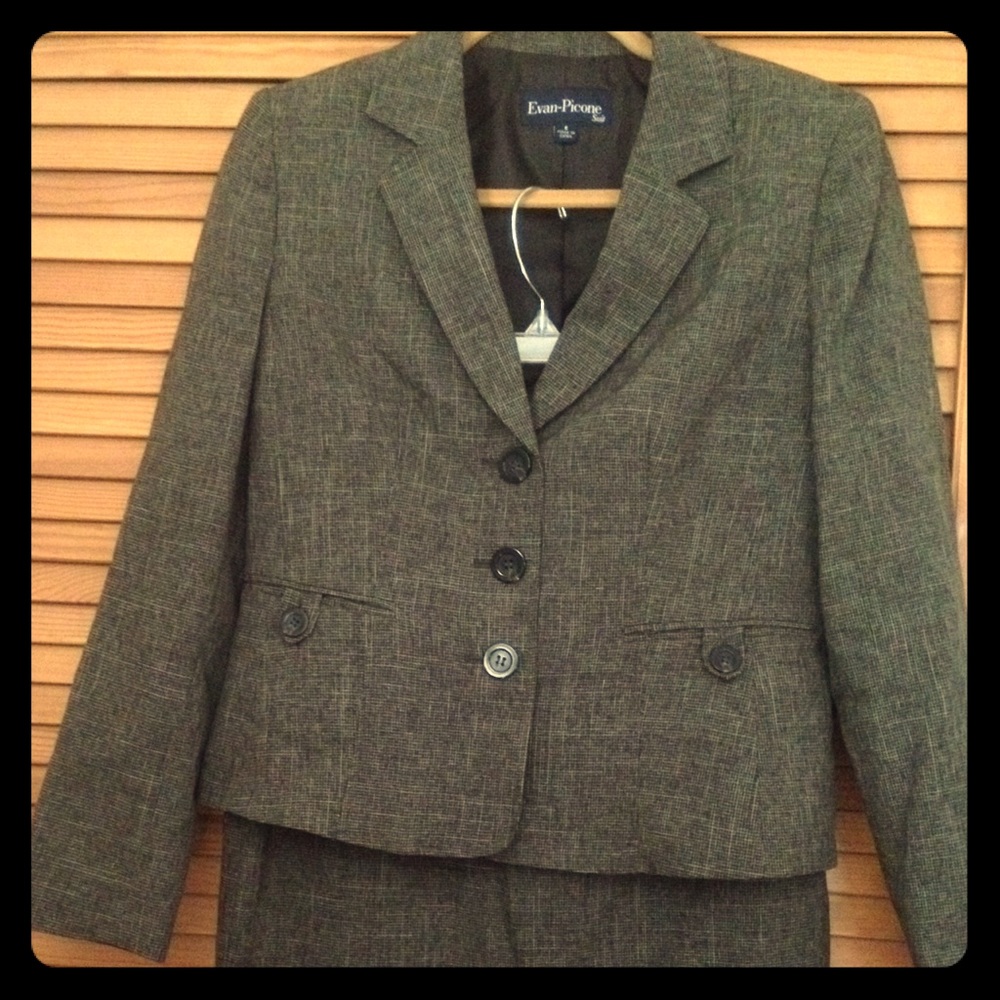 Evan Picone skirt suit size 6 🎉FINAL PRICE!! 🎉