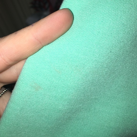 authentic teal GAP sweatshirt. - Picture 4 of 4