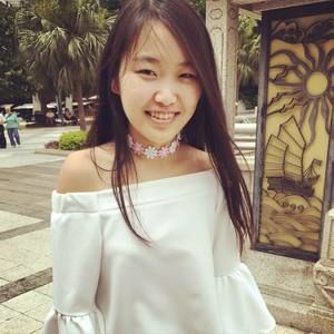 Meet your Posher, Zara