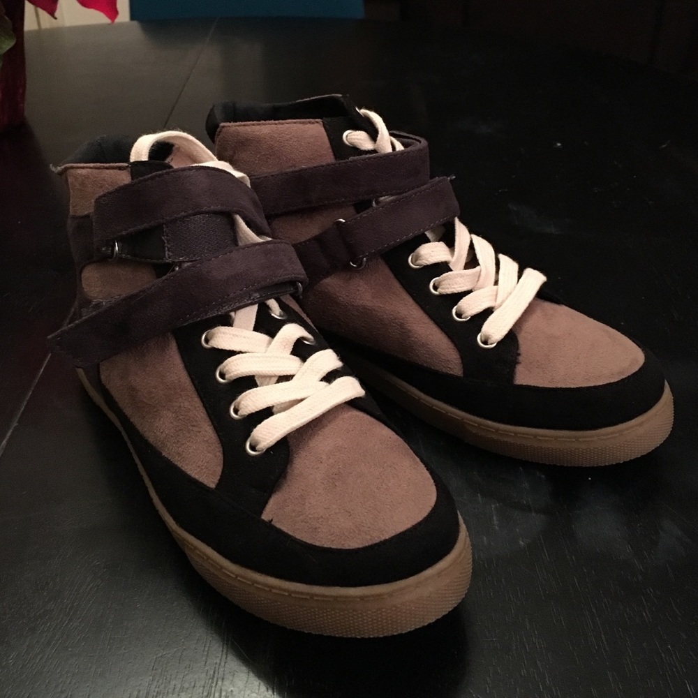 Forever 21 Sneakers