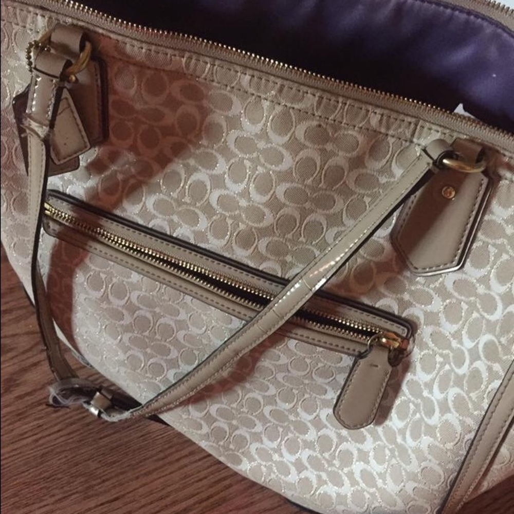 Coach purse