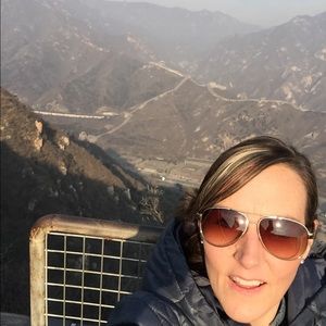 Meet your Posher, Whitney