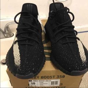 ADIDAS YEEZY BOOST 350 v2