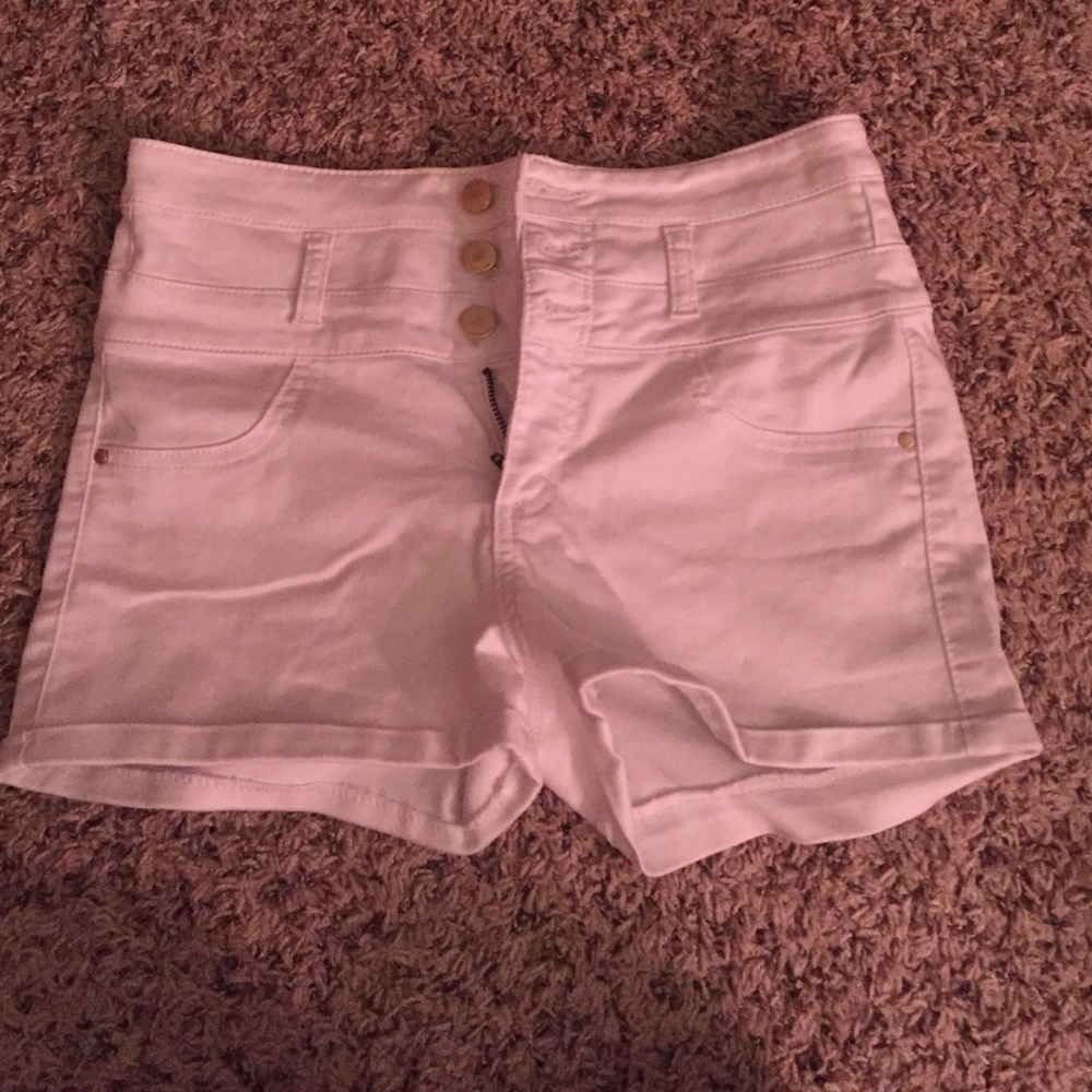High waisted white shorts