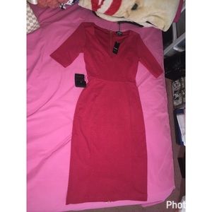 V-Neck red Midi Bebe dress NEW WITH TAGS