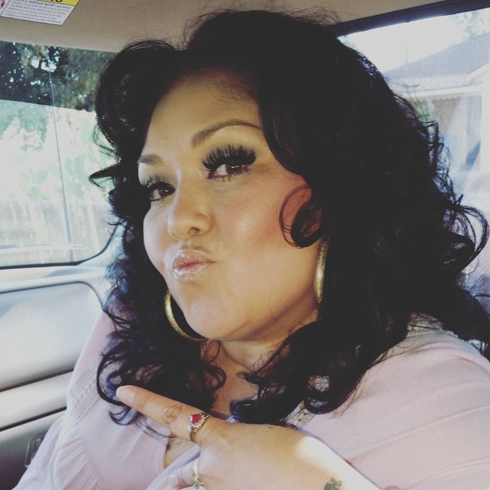 Meet your Posher, Leslie m.