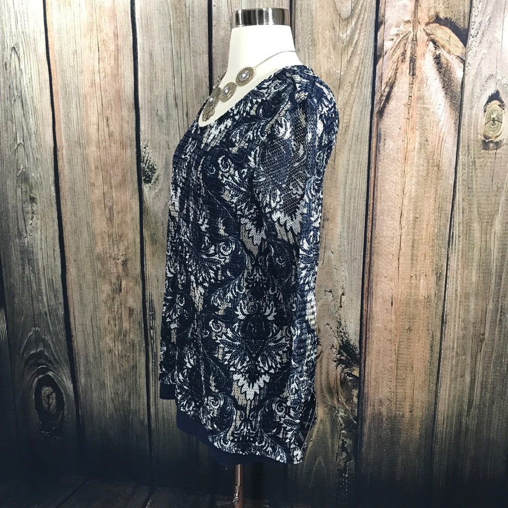 Style&Co- Printed Scroll Top - Picture 3 of 4