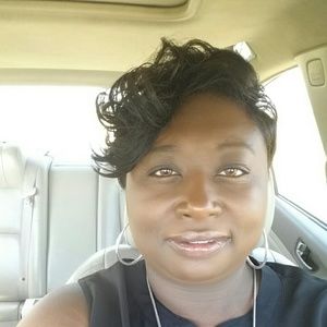 Meet your Posher, Danita