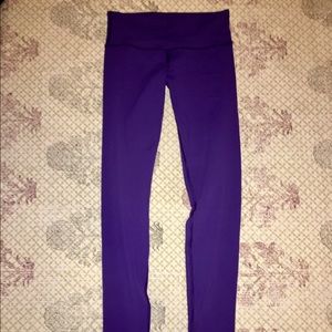 Wonder under pants in purple