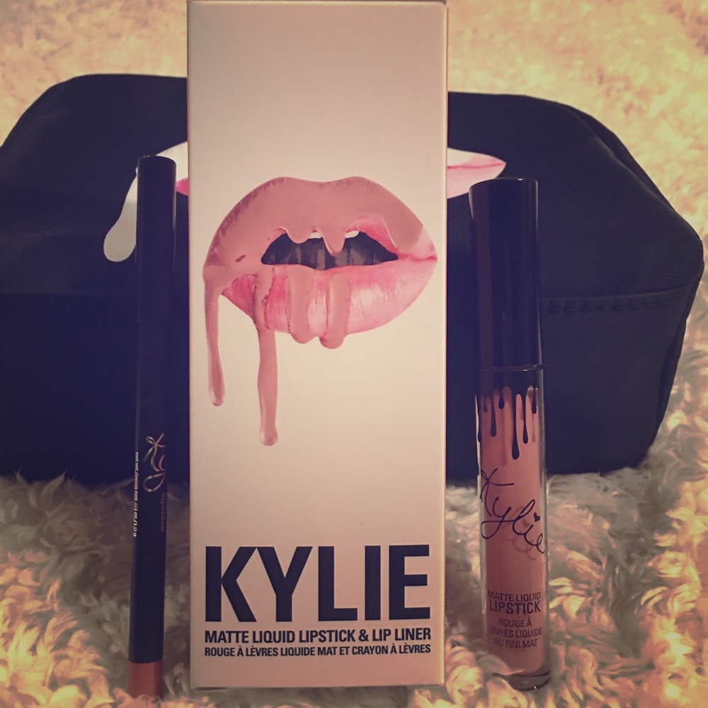 Kylie liquid lip kit in the shade Koko K