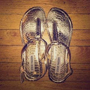 Steve madden sandals