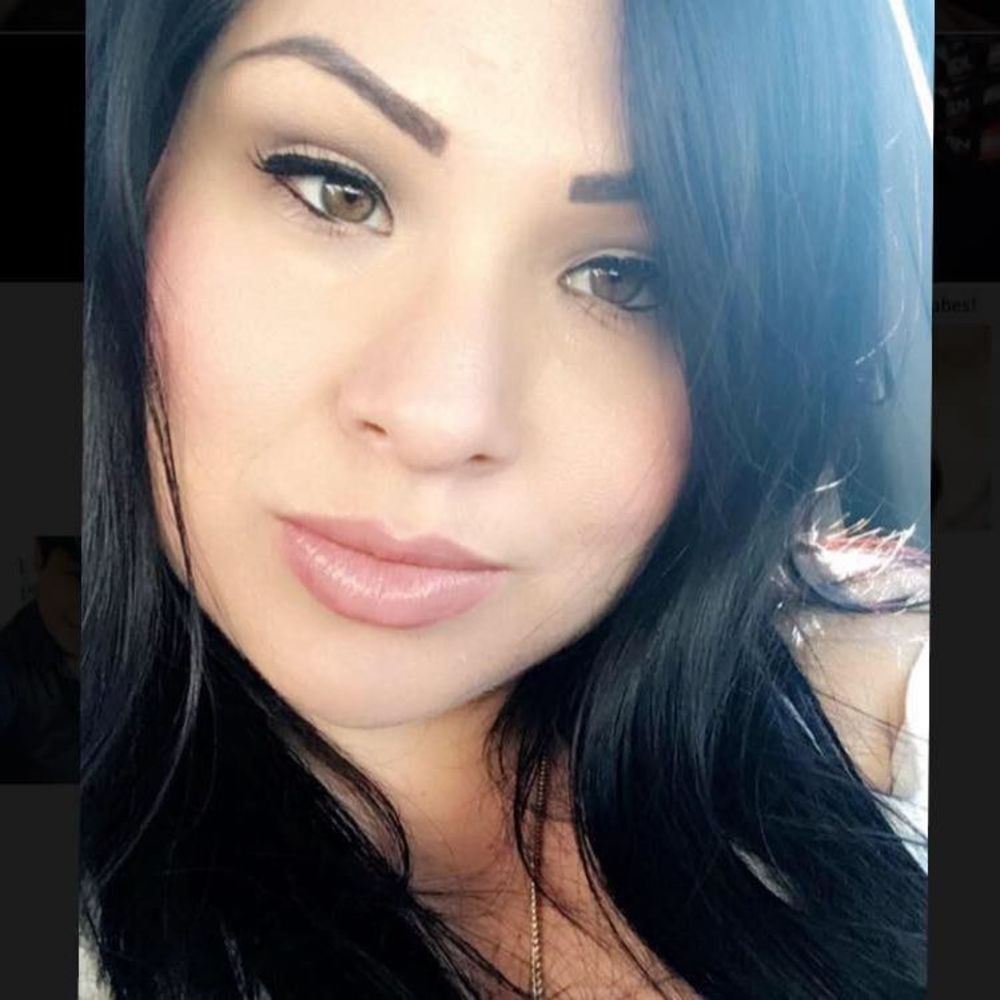 Meet your Posher, Chely