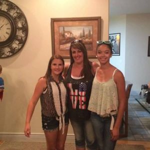 Meet your Posher, Robin