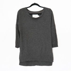 Gray quarter sleeve sweater