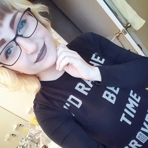 Meet your Posher, Rose