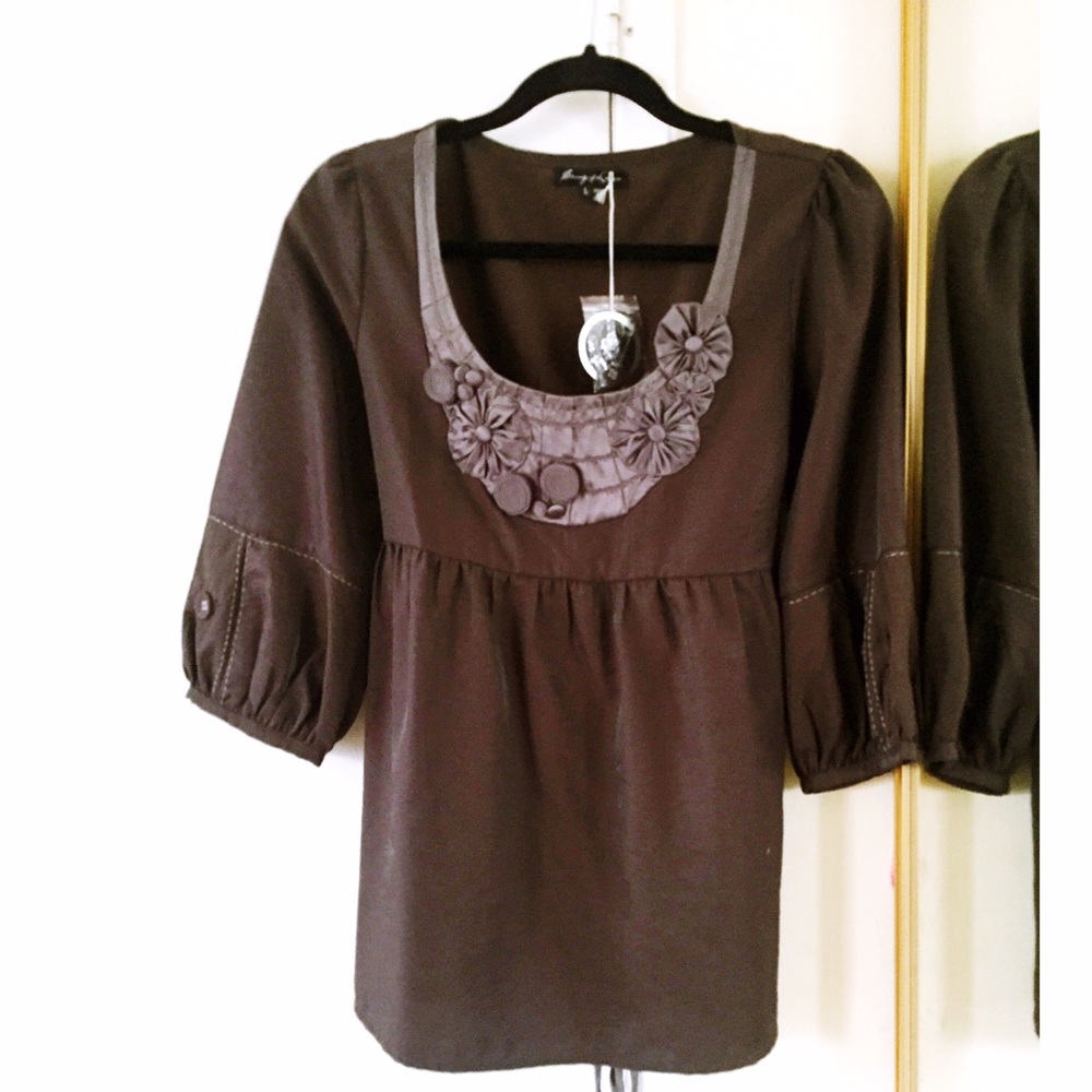 NWT grey and silver tunic