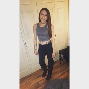 Meet your Posher, Danielle