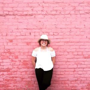 Meet your Posher, Cryselda