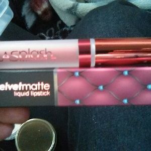 La splash matte liquid lipstick