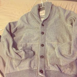 American Eagle Outfitters sweater! Lightly worn!