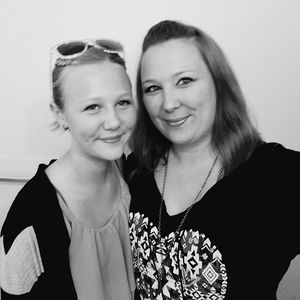 Meet your Posher, Elaine