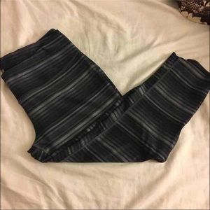MPG striped black/grey workout crops L