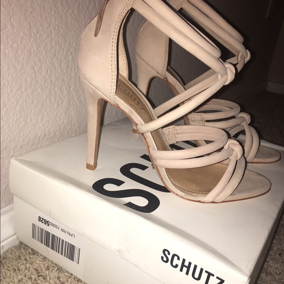 Schutz women's size 7 heels - Picture 2 of 3