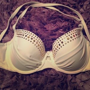 Brand New Victorias Secret push up bikini top