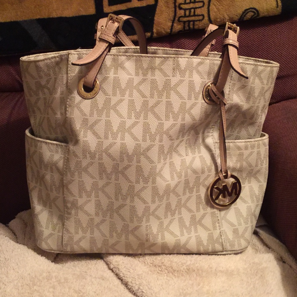 Authentic MK Purse