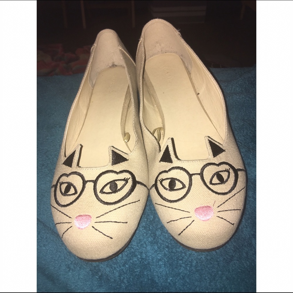 Nerd cat flats