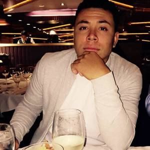 Meet your Posher, Lawrence