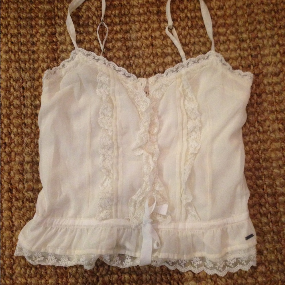 Hollister tank size large