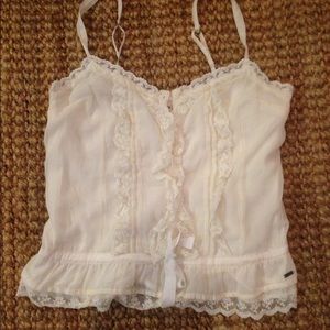 Hollister tank size large