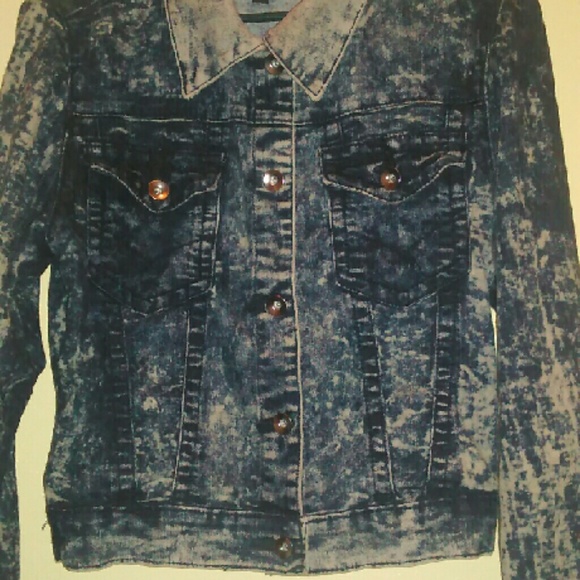 Jean jacket - Picture 3 of 4