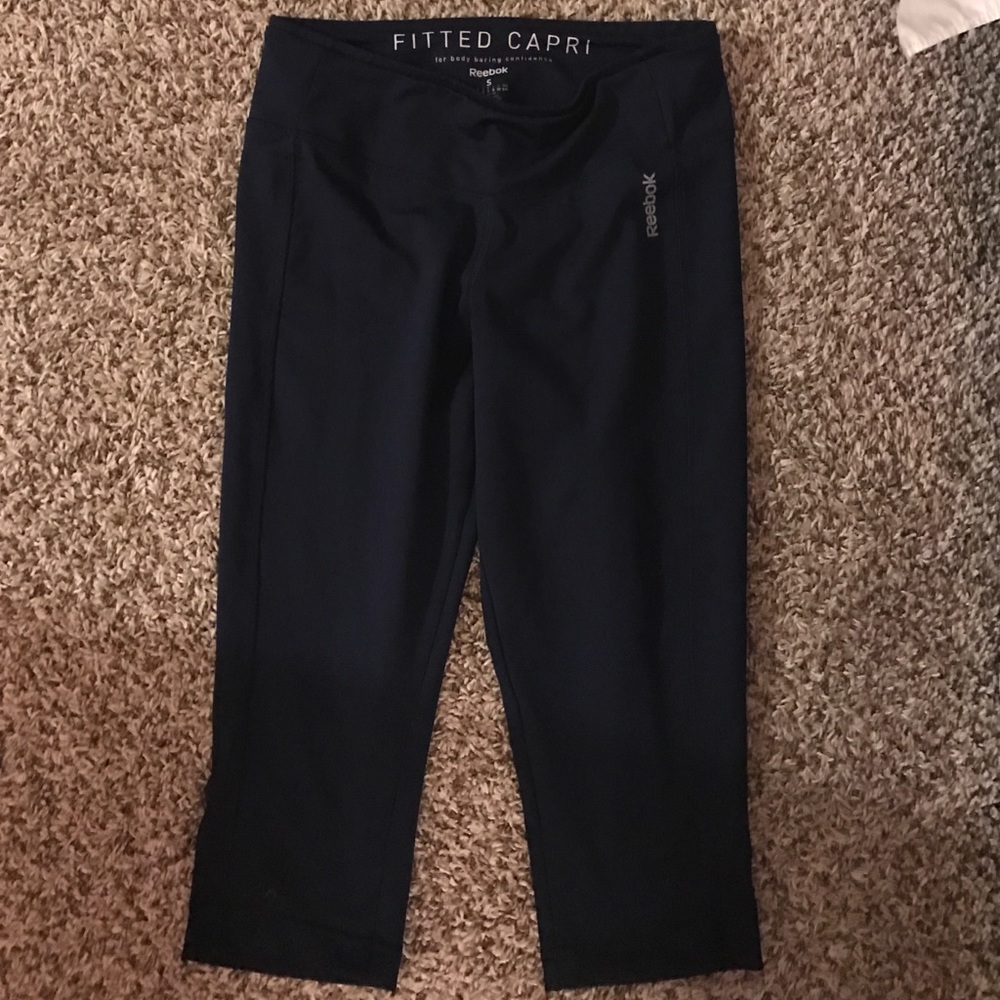 Navy cropped reebok workout pants