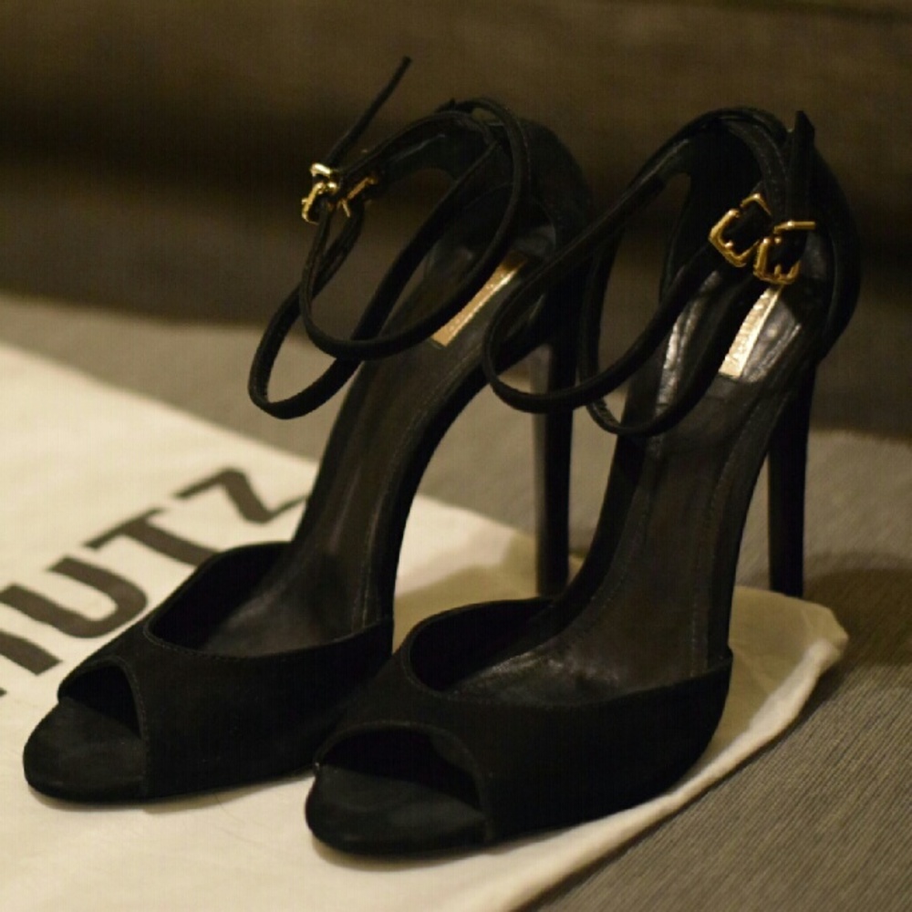 SEXY Schutz Shen heels