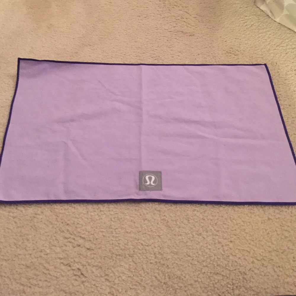 Lululemon Gym Towel, never used.