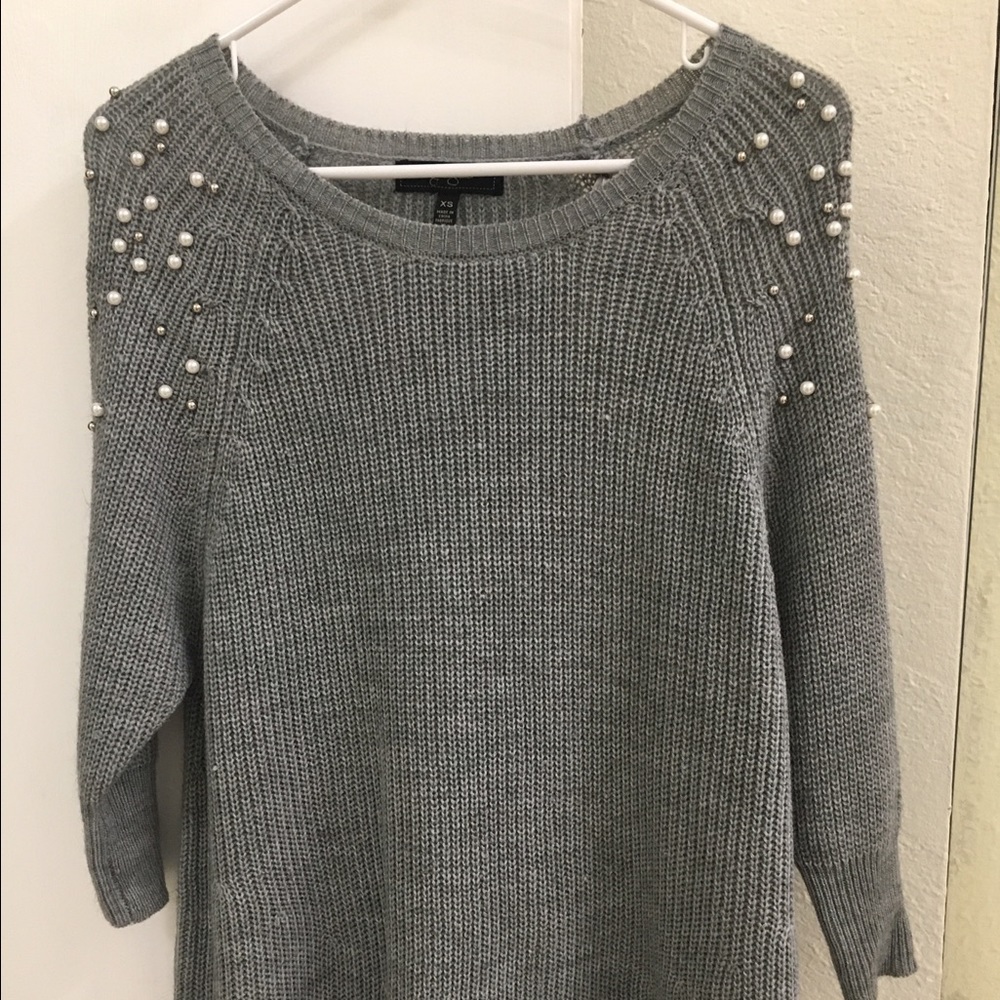 Jessica Simpson XS gray embellished sweater