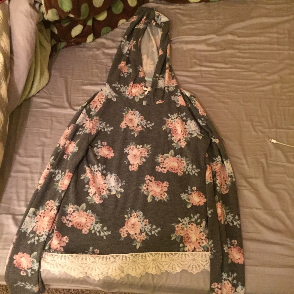 Flower blouse with hoodie