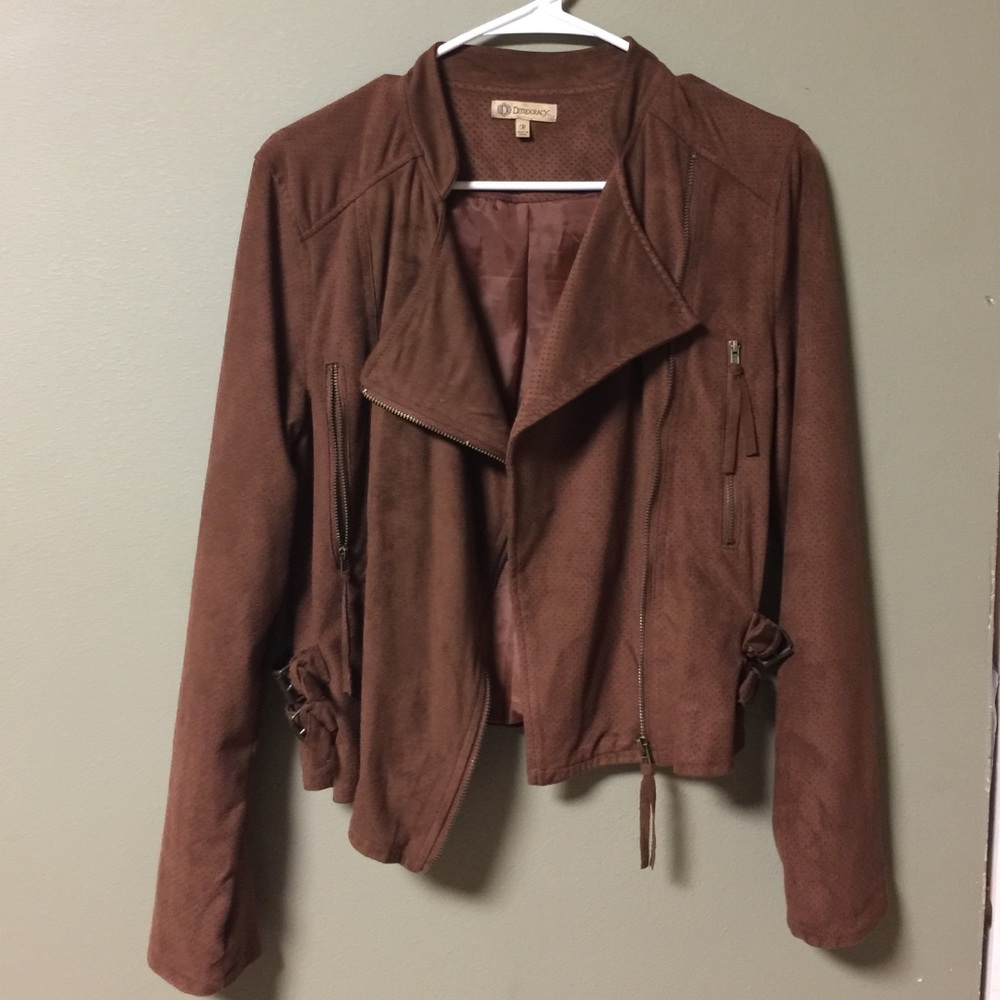 M brown suede jacket