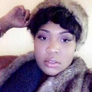 Meet your Posher, Brookie