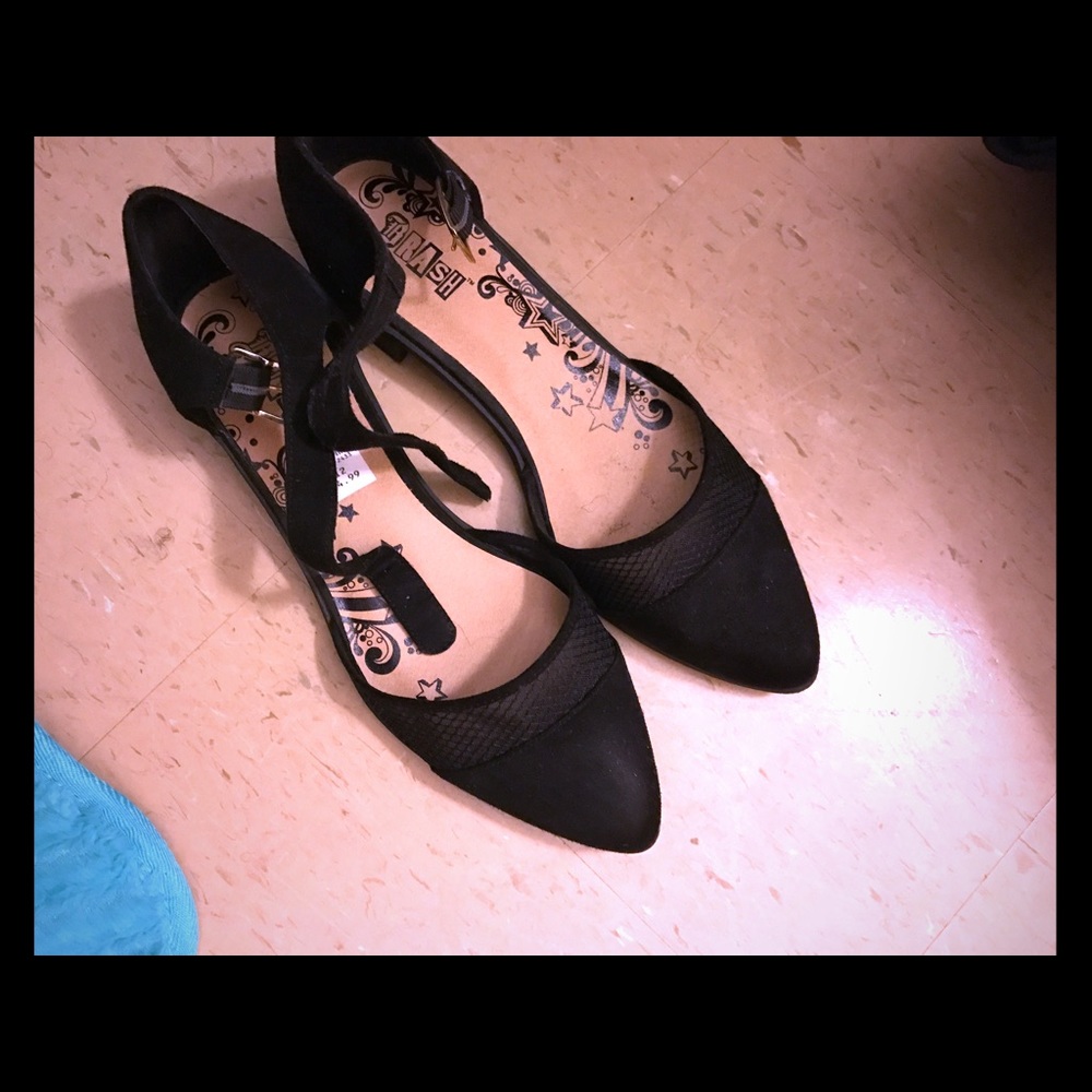 Black flats