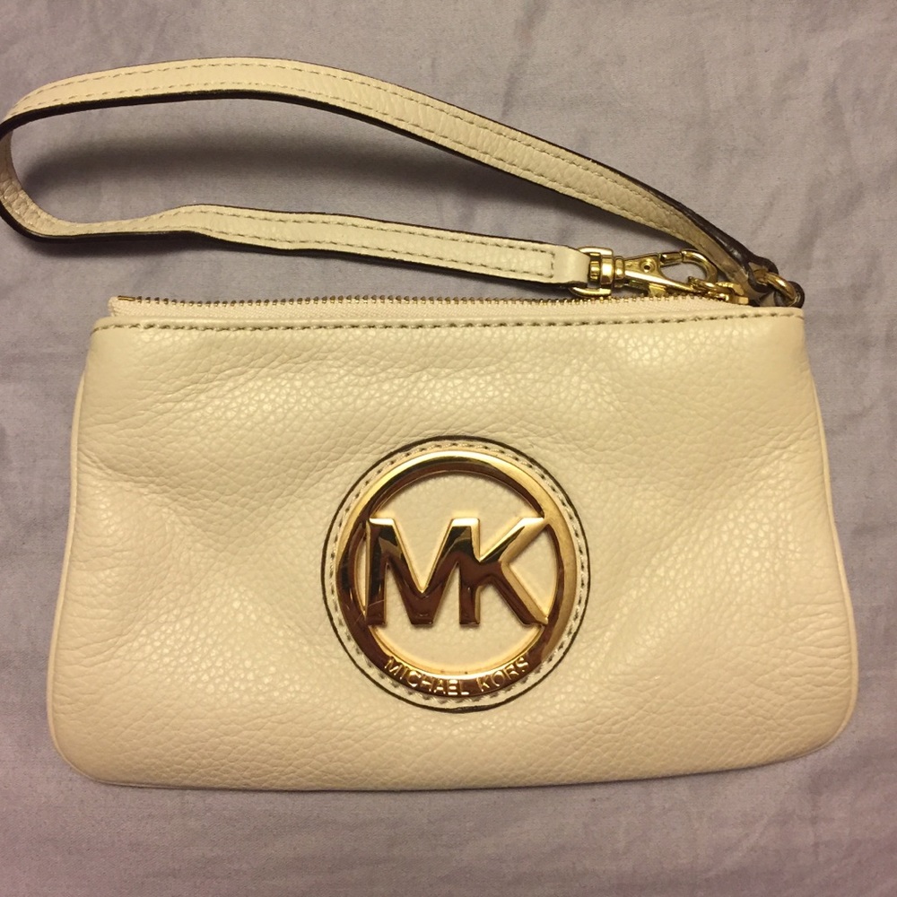 Michael Kors clutch / wristlet