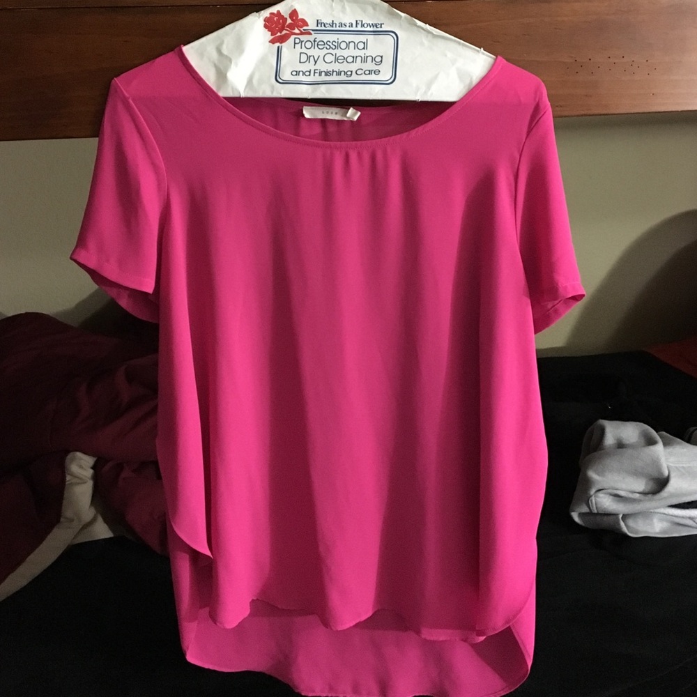 Flowy semi sheer blouse!