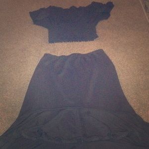 ~Black Slip on short top & long black skirt~